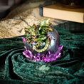 Load image into Gallery viewer, Drage Emerald Hatchling Glow (12.5cm) - Fatima.Dk