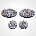 Load image into Gallery viewer, Death Skulls Scenic Base Toppers by Txarli Factory
