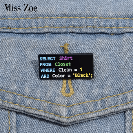 Pin Black Shirt - Fatima.Dk