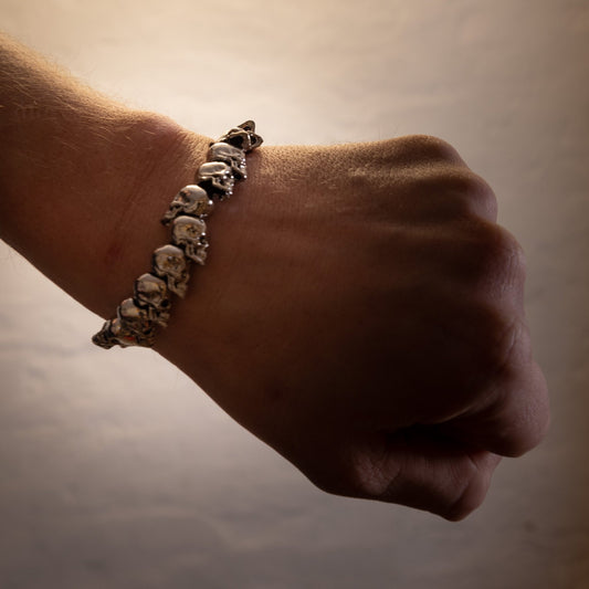 Armbånd Skulls Galore - Fatima.Dk