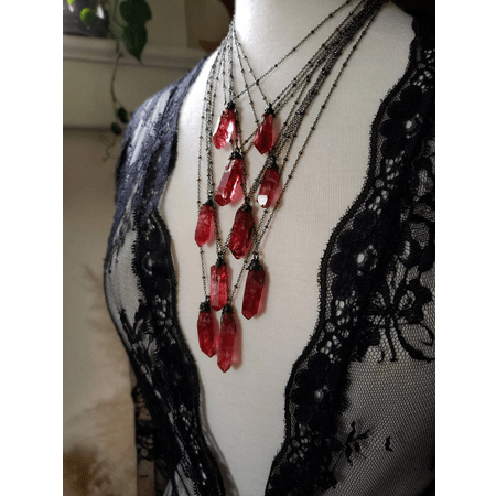 Halskæde Blood Crystal - Fatima.Dk