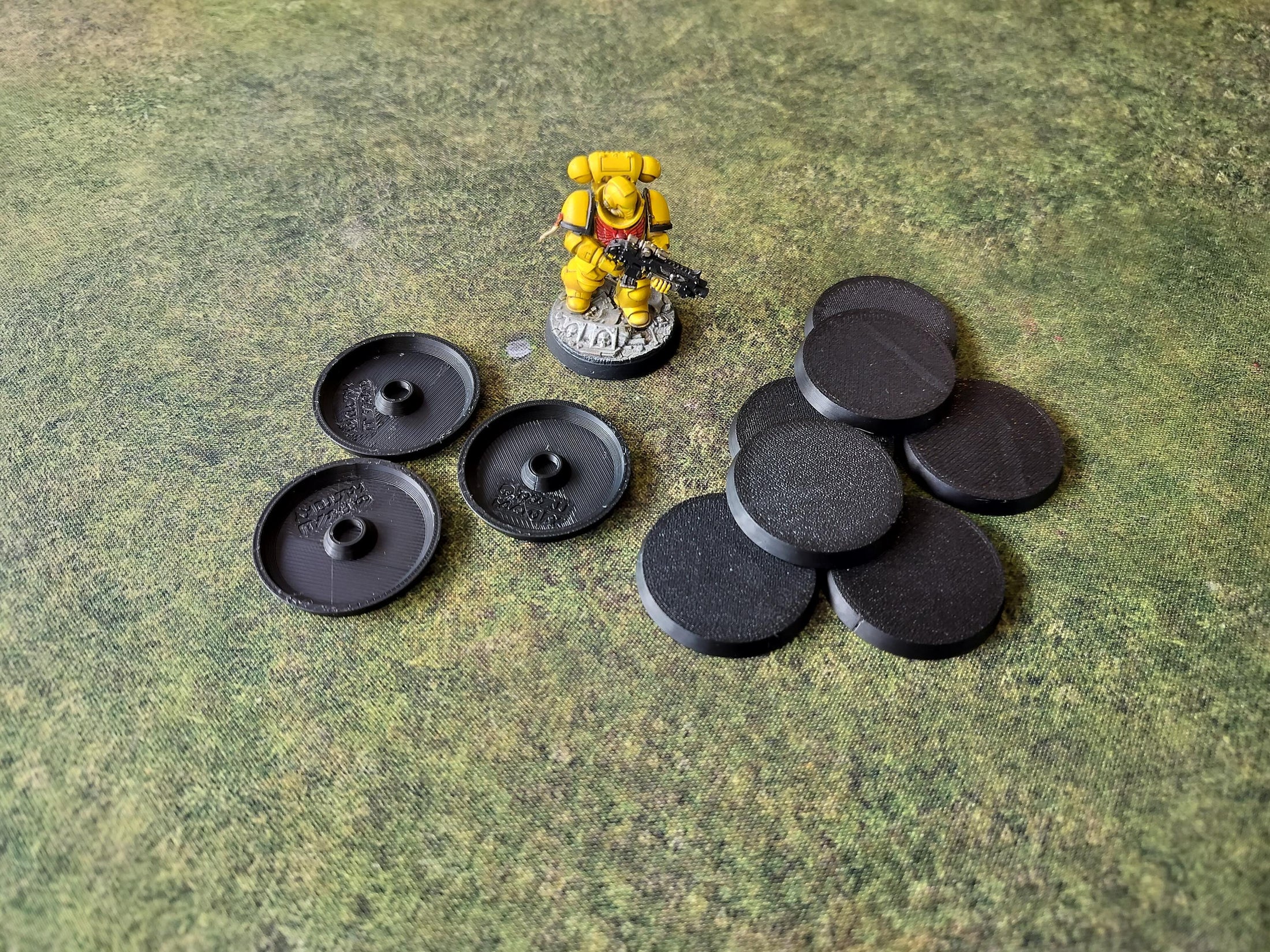 Round and Oval Wargaming Bases by Txarli Factory