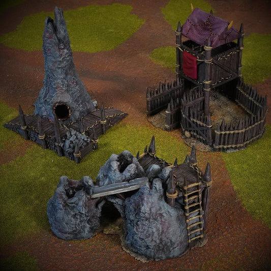 Iron Horde terrænsæt med Orc Pit, Wolf Kennel og Furnace