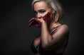 Indlæs billede i Gallery viewer, Kunstigt Blod / Teater Blod (10ml) - Fatima.Dk
