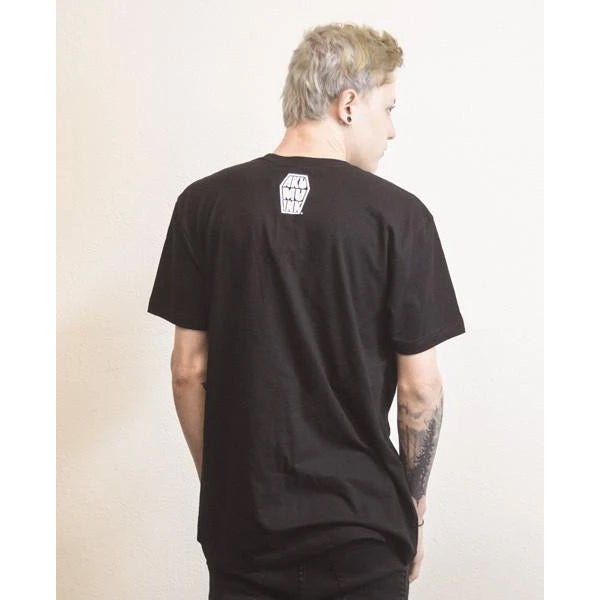 T-shirt Akumu Mad (Herrefit) - Fatima.Dk